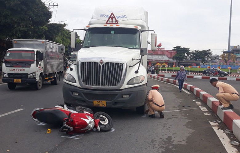Tin tức tai nạn giao th&ocirc;ng mới nhất ng&agrave;y h&ocirc;m nay 12/9/2023 - Ảnh 3.