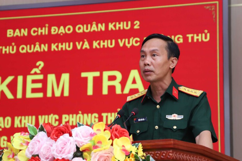 Thủ tướng bổ nhiệm nh&acirc;n sự Qu&acirc;n khu 2, Bộ Quốc ph&ograve;ng - Ảnh 1.