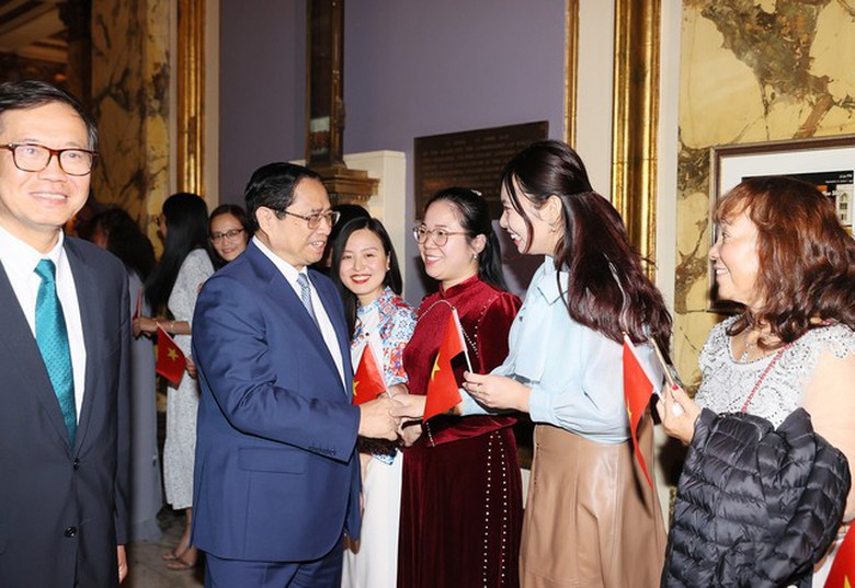 Thủ tướng Phạm Minh Ch&iacute;nh tới Hoa Kỳ bắt đầu lịch tr&igrave;nh hoạt động d&agrave;y đặc  - Ảnh 5.