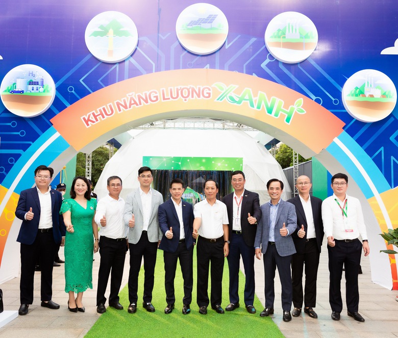 Tổng c&ocirc;ng ty Kh&iacute; Việt Nam tiếp tục giữ thứ hạng cao trong Bảng xếp hạng PROFIT500 năm 2023 - Ảnh 1.