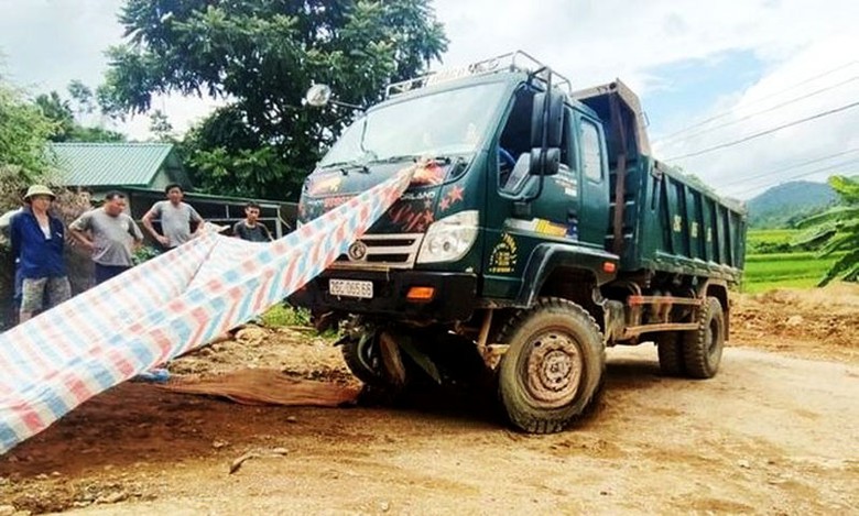 Tin tức tai nạn giao th&ocirc;ng mới nhất ng&agrave;y h&ocirc;m nay 20/9/2023 - Ảnh 1.