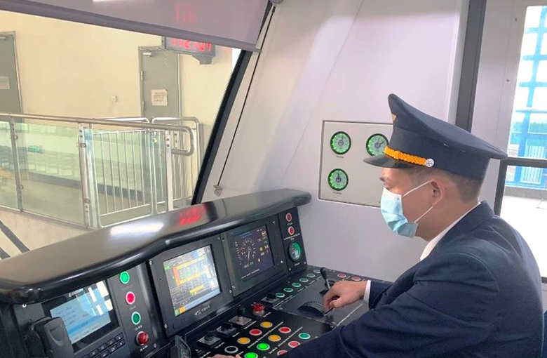 Đề xuất sửa quy định độ tuổi cấp ph&eacute;p l&aacute;i t&agrave;u - Ảnh 2.