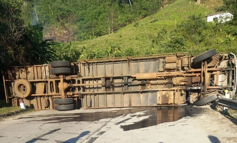 Tin tức tai nạn giao th&ocirc;ng mới nhất ng&agrave;y h&ocirc;m nay 24/9/2023 - Ảnh 4.