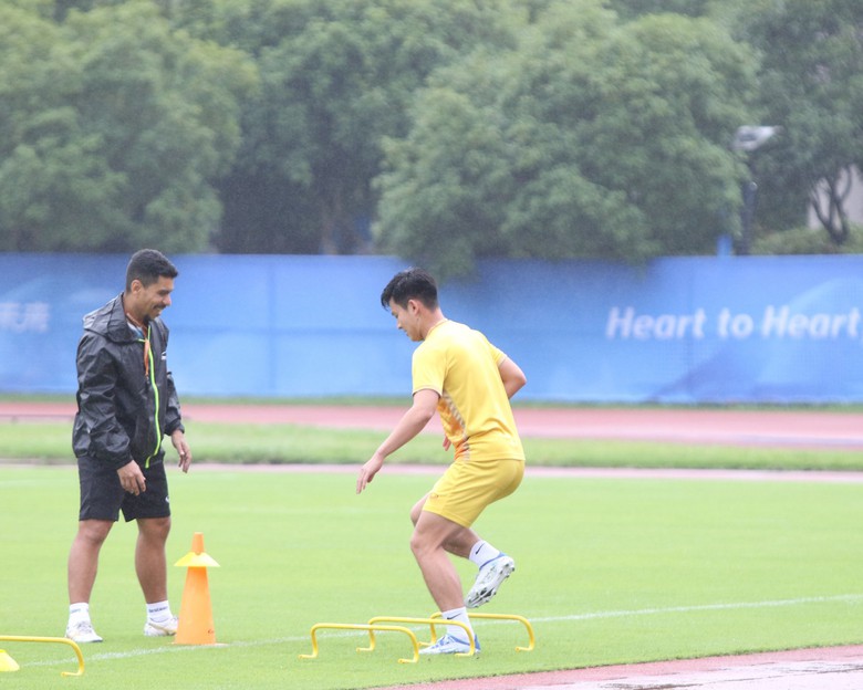Olympic Việt Nam đ&oacute;n tin vui trước trận quyết đấu với Ả Rập X&ecirc; &Uacute;t  - Ảnh 1.
