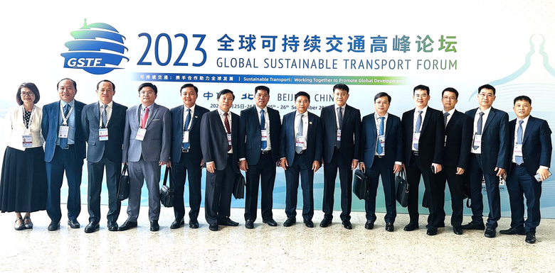 Việt Nam ưu ti&ecirc;n ph&aacute;t triển GTVT xanh, bền vững m&ocirc;i trường - Ảnh 2.