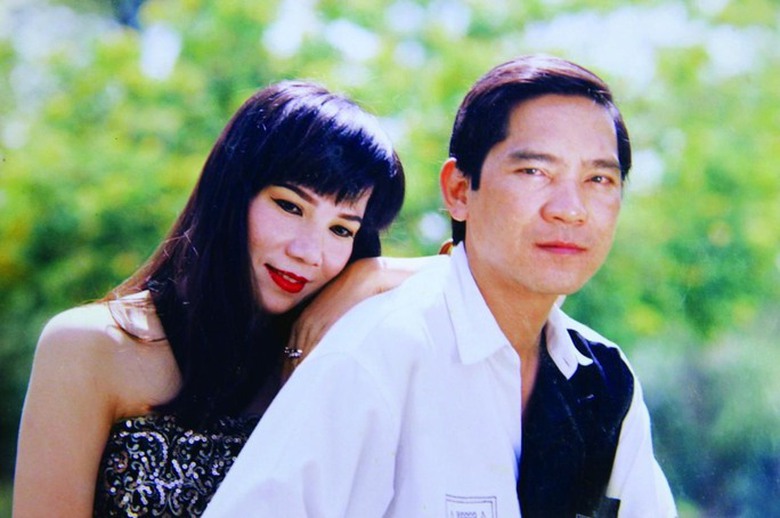 Danh ca Bảo Yến: Gia đ&igrave;nh kh&ocirc;ng nhận v&ograve;ng hoa, ph&uacute;ng điếu trong lễ tang nhạc sĩ Quốc Dũng - Ảnh 2.