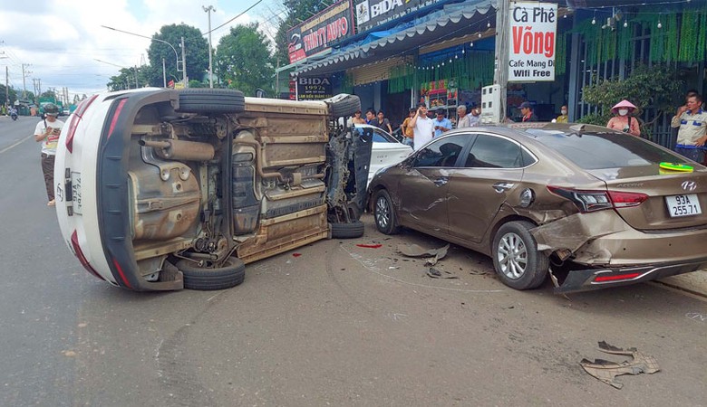 Tin tức tai nạn giao th&ocirc;ng mới nhất ng&agrave;y h&ocirc;m nay 27/9/2023 - Ảnh 3.
