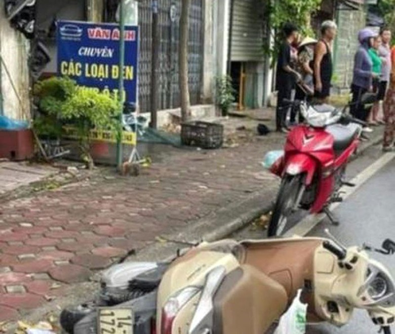 Tin tức tai nạn giao th&ocirc;ng mới nhất ng&agrave;y h&ocirc;m nay 28/9/2023 - Ảnh 2.