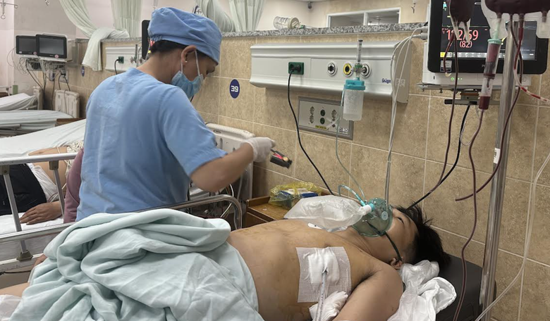 Nạn nh&acirc;n vụ TNGT tr&ecirc;n QL20: Hai ca ổn, hai ca ti&ecirc;n lượng xấu v&agrave; một về Chợ Rẫy điều trị - Ảnh 1.