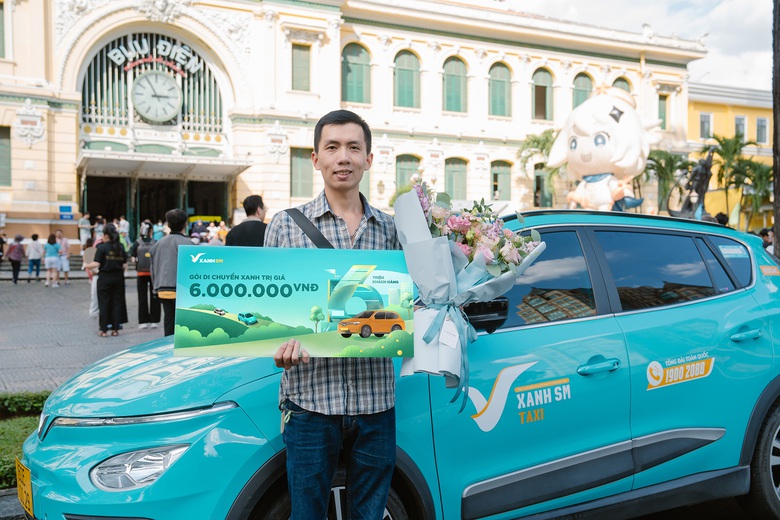 Xanh SM đón khách thàng thứ 6 triệu - Ảnh 2. Xanh SM đón khách thàng thứ 6 triệu - Ảnh 2.