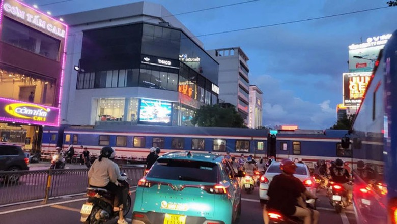 Tin tức tai nạn giao th&ocirc;ng mới nhất ng&agrave;y h&ocirc;m nay 5/9/2023 - Ảnh 1.