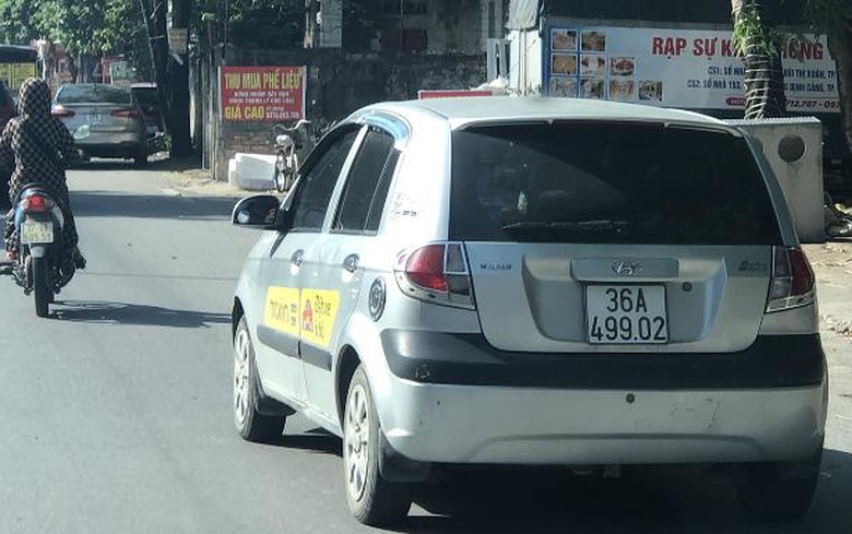 Nhức nhối nạn taxi d&ugrave; ở Nghệ An: "Đ&atilde; nhiều lần kiến nghị l&ecirc;n UBND tỉnh" - Ảnh 3.