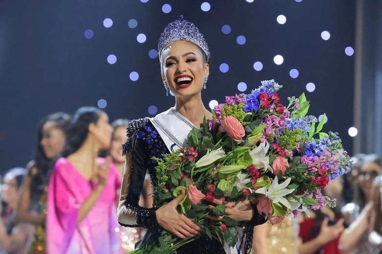Miss Universe 2023 có bị hủy bỏ vì công ty chủ quản đối mặt nguy cơ vỡ nợ? - Ảnh 2. Miss Universe 2023 có bị hủy bỏ vì công ty chủ quản đối mặt nguy cơ vỡ nợ? - Ảnh 2.