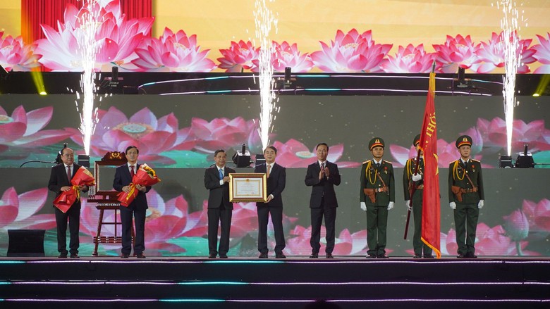 Chủ tịch nước gợi &yacute; 7 nội dung để Hậu Giang ph&aacute;t triển- Ảnh 1.