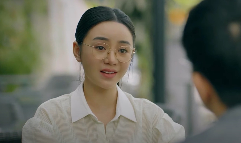 Nguyệt tỏ ra rất mạnh mẽ, quyết đo&aacute;n đề nghị ly h&ocirc;n.