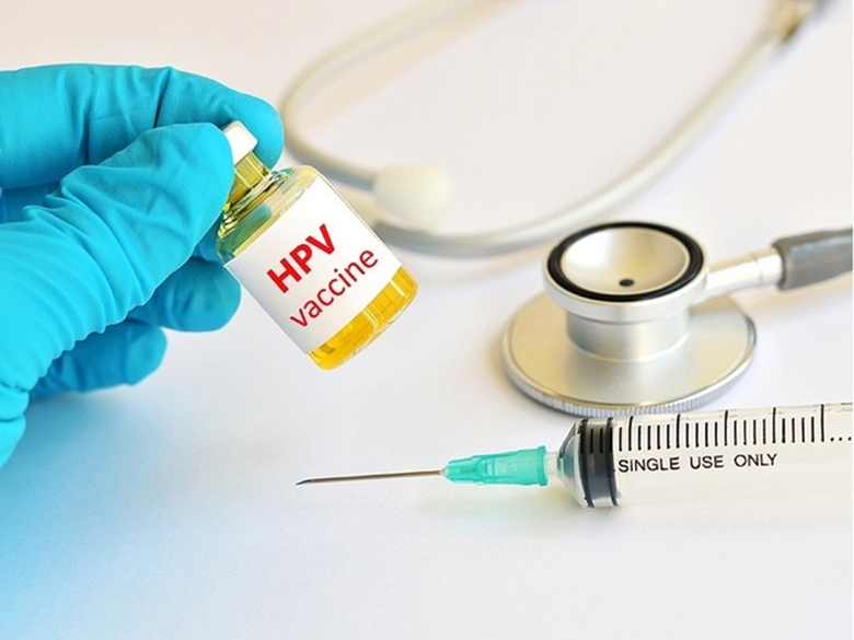 V&igrave; sao nam giới cần ti&ecirc;m vaccine ngừa HPV?- Ảnh 1.
