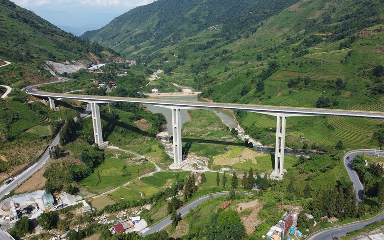 Từ 16/1, mức thu ph&iacute; đường nối cao tốc Nội B&agrave;i - L&agrave;o Cai đi Sa Pa thế n&agrave;o?