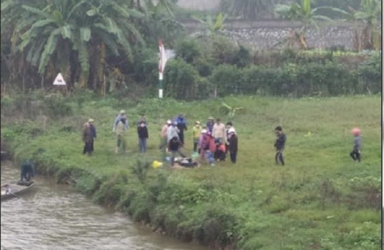 H&agrave; Nam: T&igrave;m thấy thi thể nam sinh nhảy cầu dưới sống Đ&aacute;y- Ảnh 1.