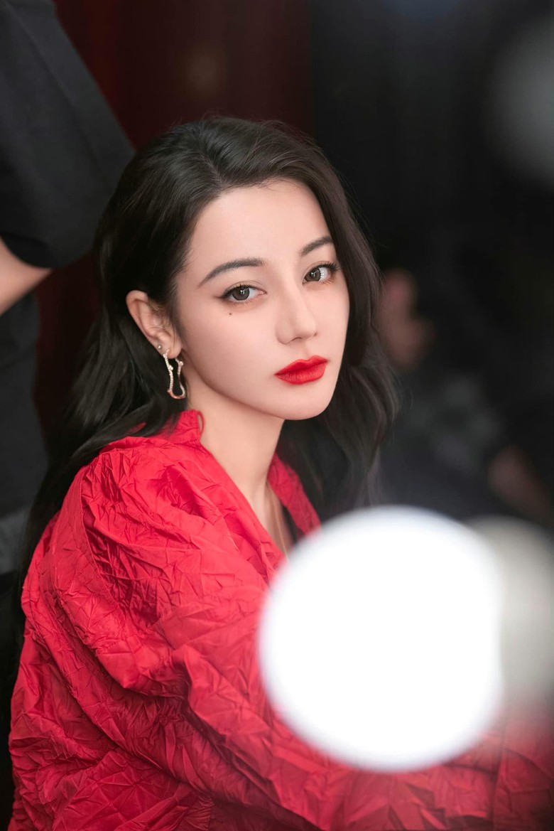 Top 10 mỹ nh&acirc;n đ&igrave;nh đ&aacute;m nhất Hoa ngữ năm 2023 gọi t&ecirc;n Trương Tiểu Phỉ, Bạch Lộc- Ảnh 8.