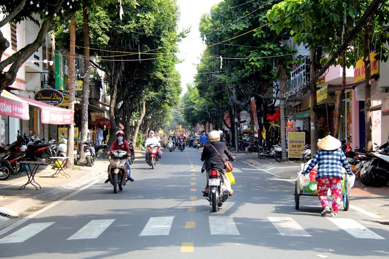 Nhiều tuyến đường ở Cần Thơ "kho&aacute;c &aacute;o mới" đ&oacute;n tết Gi&aacute;p Th&igrave;n 2024- Ảnh 8.