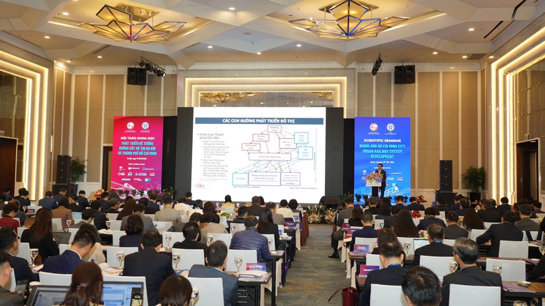 Ph&aacute;t triển đường sắt đ&ocirc; thị: Cần "may đo" ri&ecirc;ng cơ chế cho H&agrave; Nội v&agrave; TP.HCM- Ảnh 2.