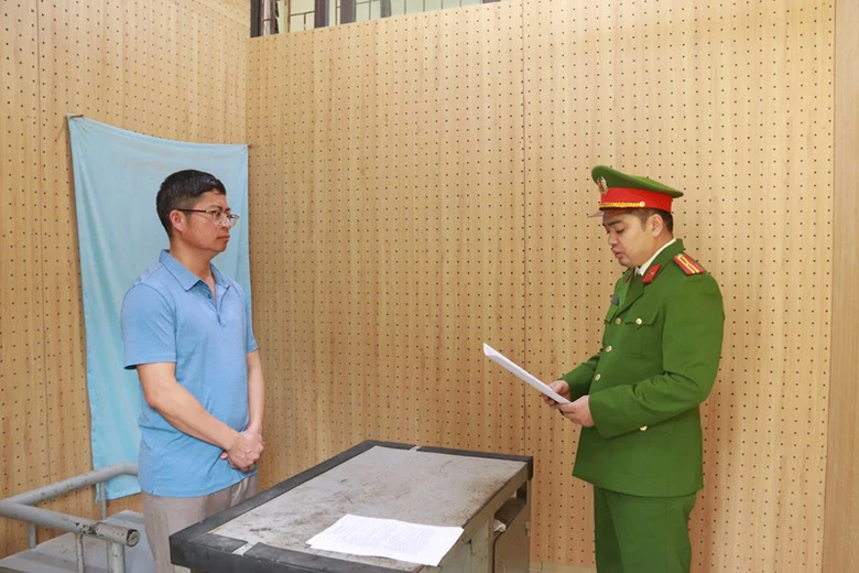 Khởi tố nguy&ecirc;n Chủ tịch UBND huyện ở Sơn La do vi phạm về quản l&yacute; đất đai- Ảnh 1.