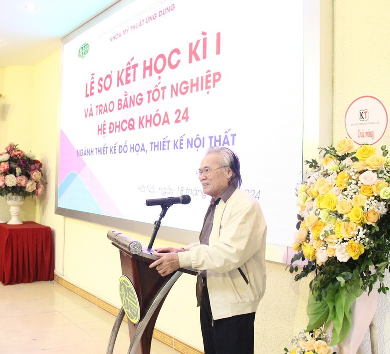 HUBT trao bằng tốt nghiệp cho sinh vi&ecirc;n ng&agrave;nh Thiết kế đồ họa v&agrave; Thiết kế nội thất- Ảnh 1.