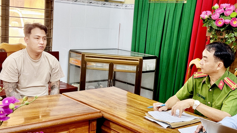 Tạm giam 8 người trong vụ thiếu ni&ecirc;n bị ch&eacute;m chết trong đ&ecirc;m ở An Giang- Ảnh 1.