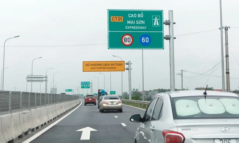 Sắp n&acirc;ng tốc độ tối đa 9 tuyến đường cao tốc 4 l&agrave;n xe- Ảnh 1.