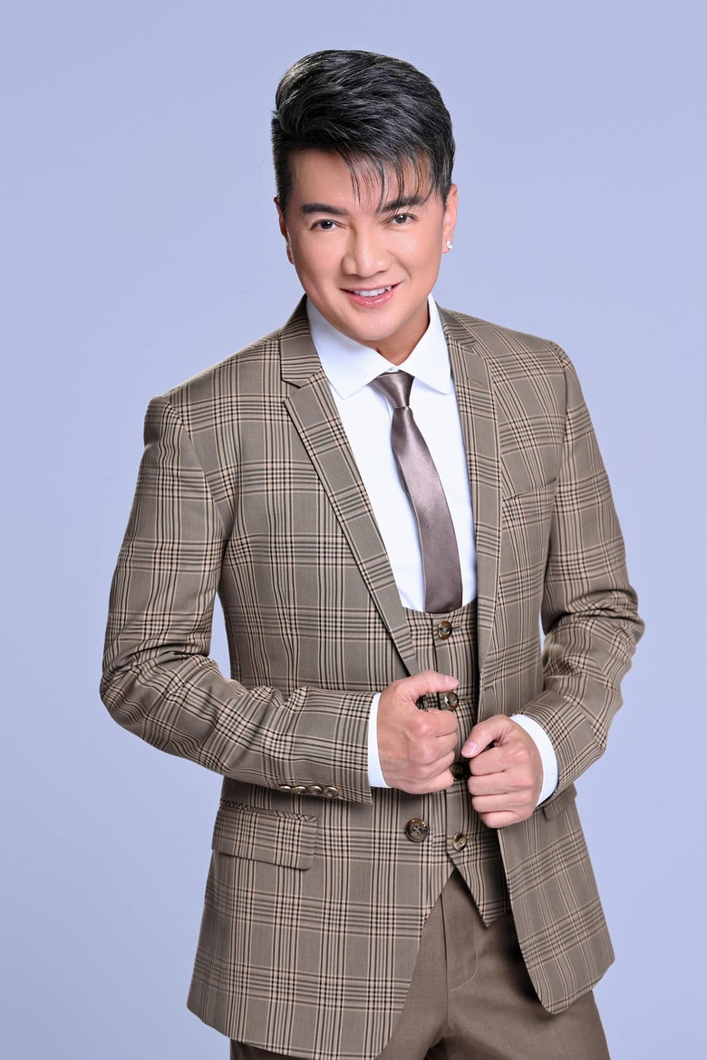 Mr Đ&agrave;m: Mọi người g&aacute;n cho t&ocirc;i danh hiệu l&agrave; '1 trong 2 người c&oacute; c&ocirc;ng mang bolero sống lại'- Ảnh 1.