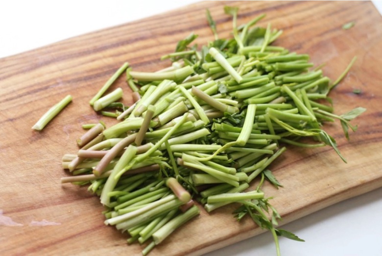 Loại rau quen thuộc bị tồn dư lượng thuốc trừ s&acirc;u nhiều nhất chợ kh&ocirc;ng phải ai cũng biết- Ảnh 3.