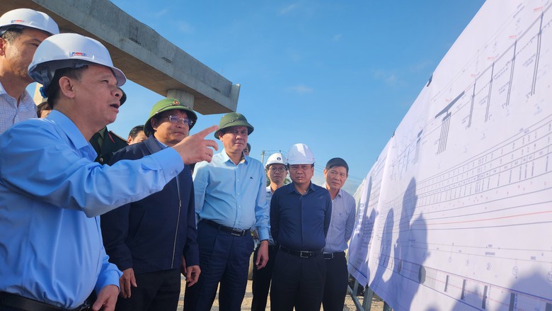 Phấn đấu th&aacute;ng 6/2025 th&ocirc;ng xe cao tốc Bắc - Nam qua Quảng B&igrave;nh- Ảnh 3.