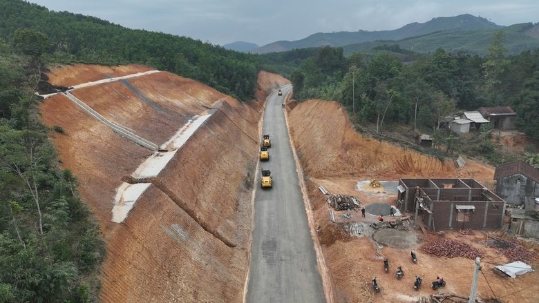 Năm 2024: Dự &aacute;n cao tốc kh&ocirc;ng lo thiếu vốn- Ảnh 1.