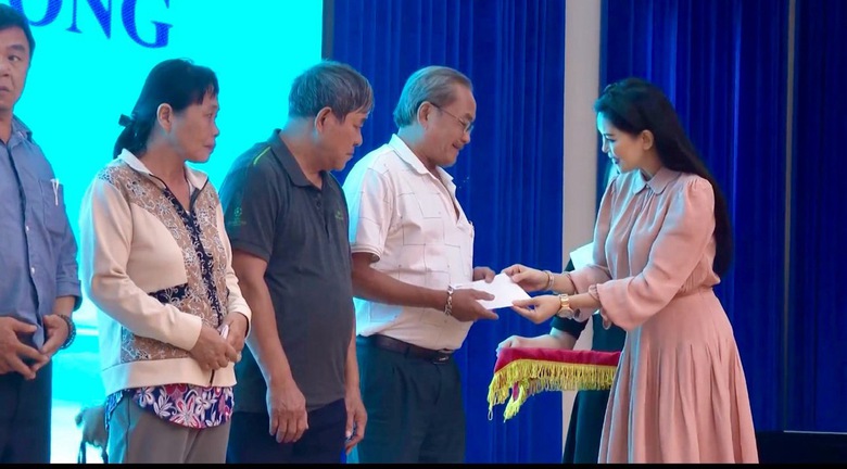 Tập đo&agrave;n IPPG đ&oacute;ng g&oacute;p 3 tỷ đồng v&agrave;o Quỹ "V&igrave; người ngh&egrave;o" tỉnh Kh&aacute;nh H&ograve;a- Ảnh 2.