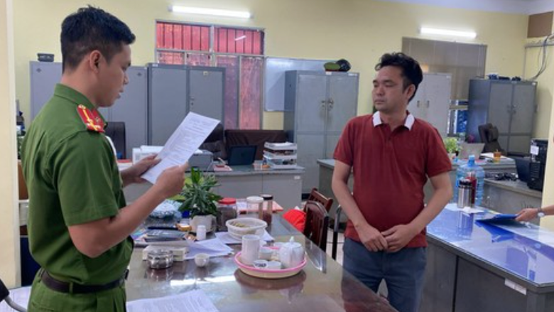 &Ocirc;ng tr&ugrave;m tập đo&agrave;n đa cấp Capel tuyển h&agrave;ng trăm gi&aacute;m đốc, trợ l&yacute;- Ảnh 1.