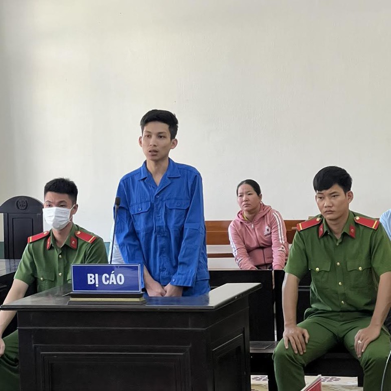 Vận chuyển, t&agrave;ng trữ ph&aacute;o nổ, thanh ni&ecirc;n 23 tuổi l&atilde;nh 18 th&aacute;ng t&ugrave;- Ảnh 1.