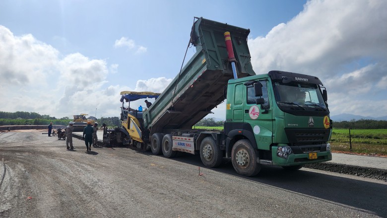 Không được phép chậm tiến độ cao tốc Bắc - Nam- Ảnh 4. Không được phép chậm tiến độ cao tốc Bắc - Nam- Ảnh 4.