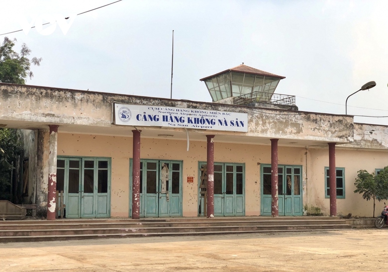 Cần hơn 2.500 tỷ đồng x&acirc;y mới s&acirc;n bay N&agrave; Sản c&ocirc;ng suất 1 triệu kh&aacute;ch/năm- Ảnh 1.