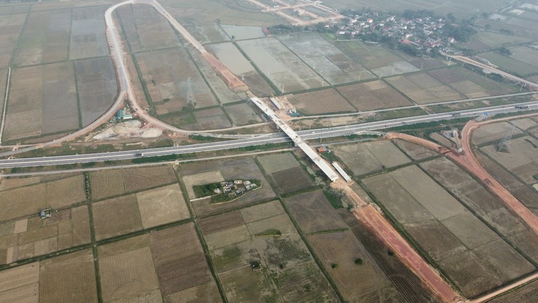 Nút giao cao tốc thứ 7 qua Thanh Hóa phấn đấu về đích sớm 6 tháng- Ảnh 2. Nút giao cao tốc thứ 7 qua Thanh Hóa phấn đấu về đích sớm 6 tháng- Ảnh 2.