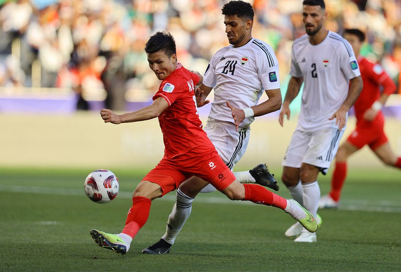 Tuyển Việt Nam thua đau ph&uacute;t b&ugrave; giờ, CĐV Đ&ocirc;ng Nam &Aacute; l&ecirc;n &aacute;n trọng t&agrave;i- Ảnh 1.