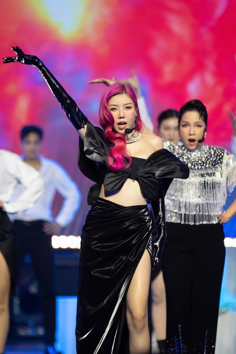 Li&ecirc;n tục bị nhắc trong loạt drama, Trang Ph&aacute;p vẫn l&agrave; chị đẹp