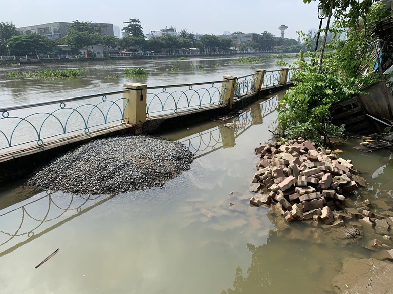 Chấm dứt hợp đồng nh&agrave; thầu thi c&ocirc;ng &igrave; ạch dự &aacute;n sạt lở b&aacute;n đảo Thanh Đa- Ảnh 1.