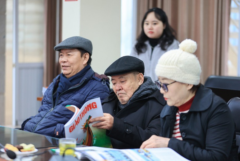 B&aacute;o Giao th&ocirc;ng gặp mặt, ch&uacute;c Tết c&aacute;n bộ hưu tr&iacute; nh&acirc;n dịp Xu&acirc;n Gi&aacute;p Th&igrave;n- Ảnh 8.