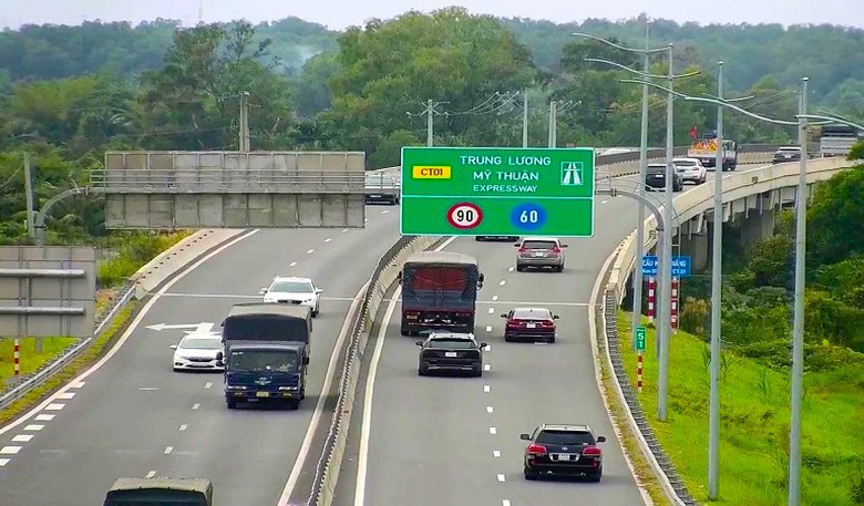 Kiến nghị n&acirc;ng tốc độ tối đa cao tốc 4 l&agrave;n l&ecirc;n 90km/h- Ảnh 1.