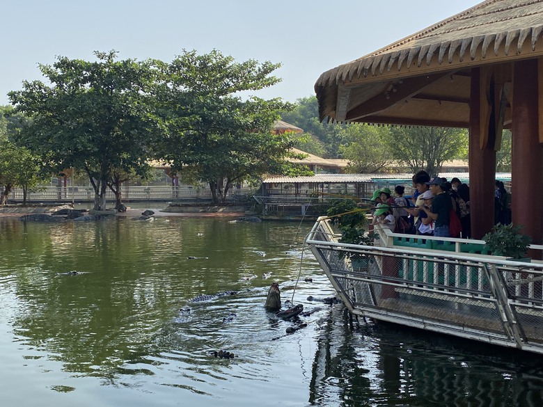 Trao xuân yêu thương cho 3.000 trẻ em mồ côi ở TP.HCM- Ảnh 2. Trao xuân yêu thương cho 3.000 trẻ em mồ côi ở TP.HCM- Ảnh 2.