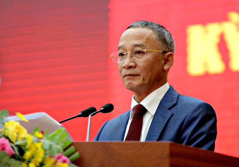 Tội danh Chủ tịch tỉnh L&acirc;m Đồng Trần Văn Hiệp bị khởi tố c&oacute; mức &aacute;n ra sao?- Ảnh 1.