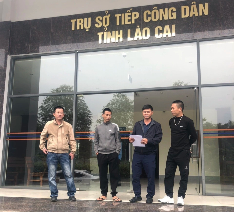 Nguy&ecirc;n nh&acirc;n 7 xe xuất khẩu than củi bị giữ nhiều th&aacute;ng- Ảnh 1.