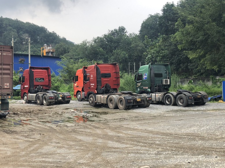 Nguy&ecirc;n nh&acirc;n 7 xe xuất khẩu than củi bị giữ nhiều th&aacute;ng- Ảnh 4.