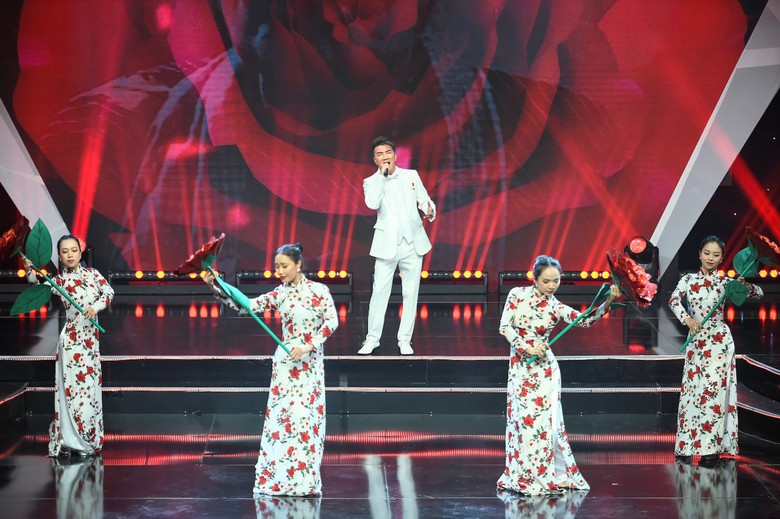 NSND Kim Cương, s&acirc;n khấu l&agrave; bến đỗ của cuộc đời- Ảnh 5.