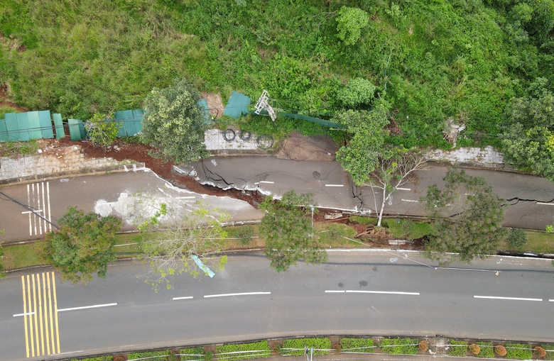 Hơn 200 tỷ đồng khắc phục đường Hồ Ch&iacute; Minh sụt l&uacute;n, nứt g&atilde;y- Ảnh 8.